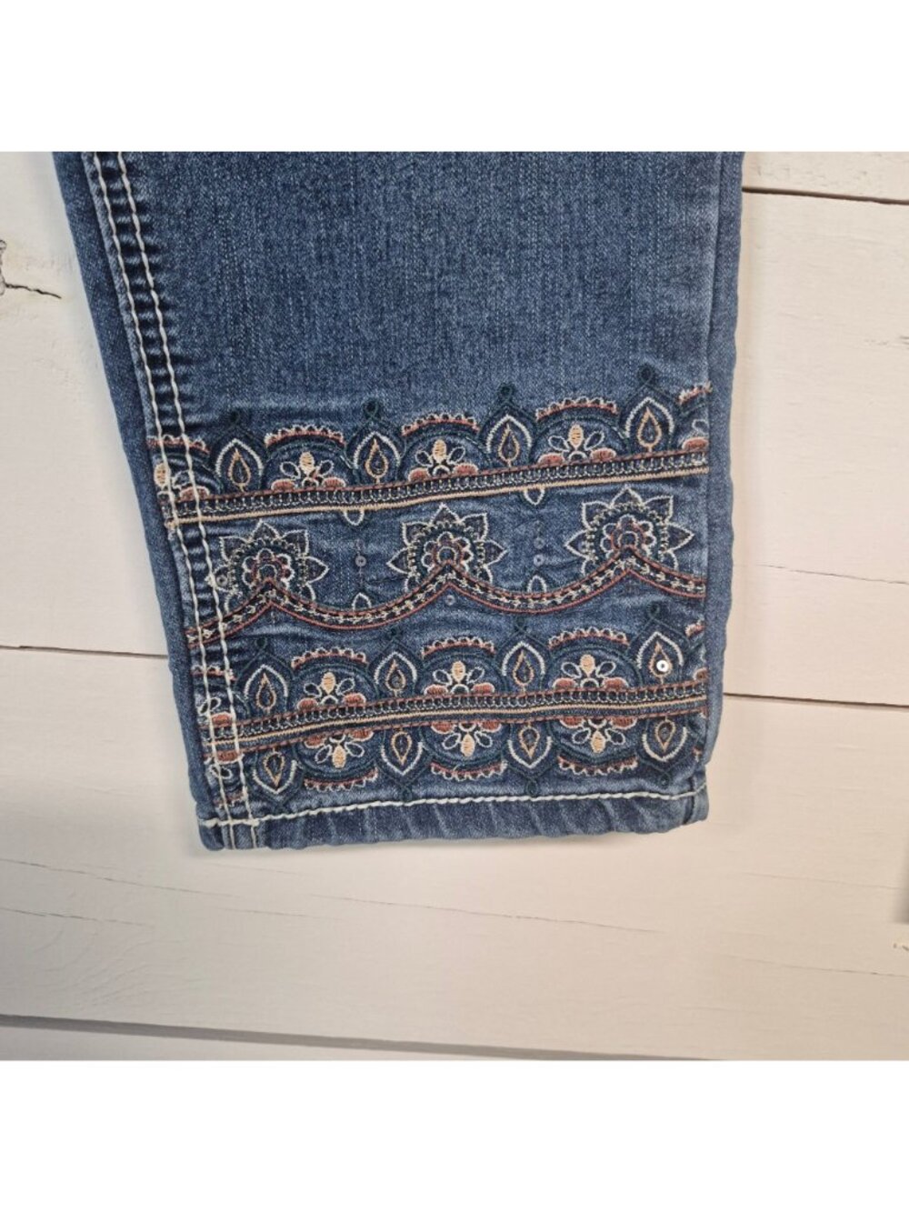 Blue Denim Capris With Embroidered Hem & Pockets Size 10R - Picture 3 of 7